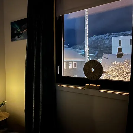 And Charming With Free Parking *