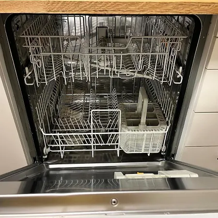 And Charming With Free Parking * Tromsø