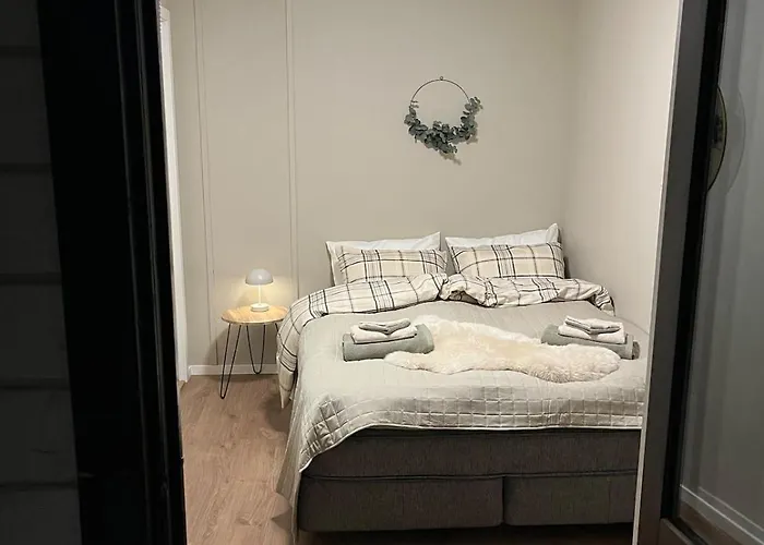 And Charming With Free Parking Apartamento