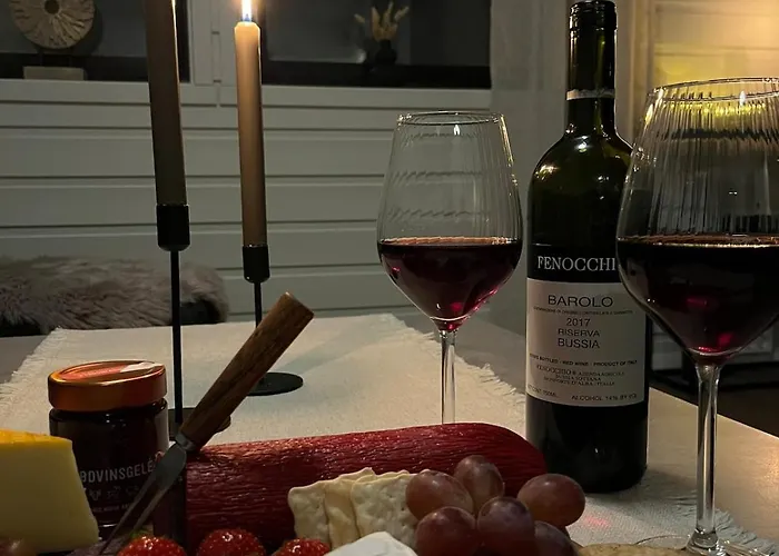 And Charming With Free Parking