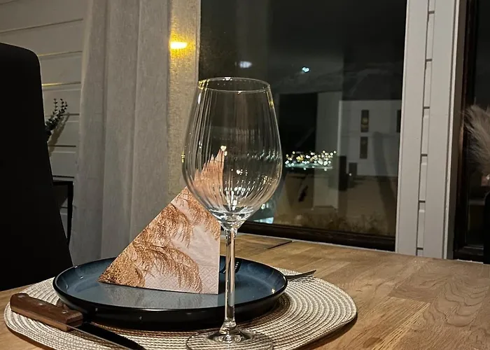 And Charming With Free Parking Tromsø